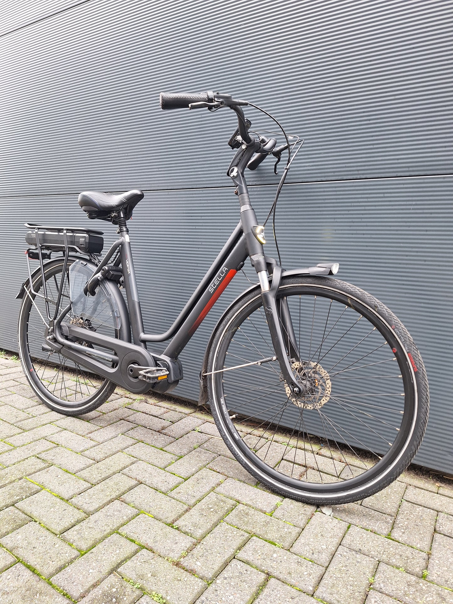 Stella Vicenza Middenmotor Elektrische Fiets