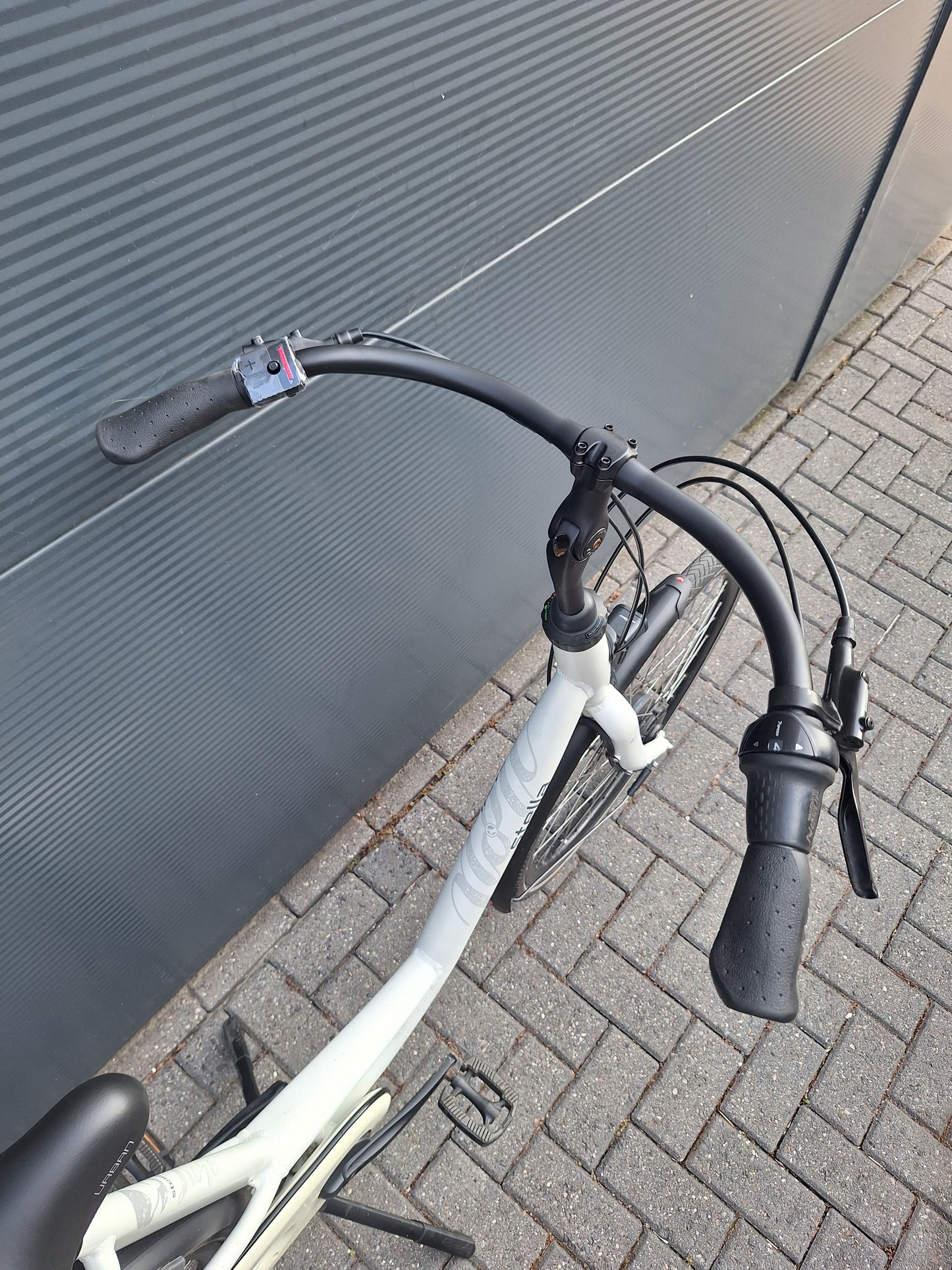 Stella Fiore Elektrische Fiets