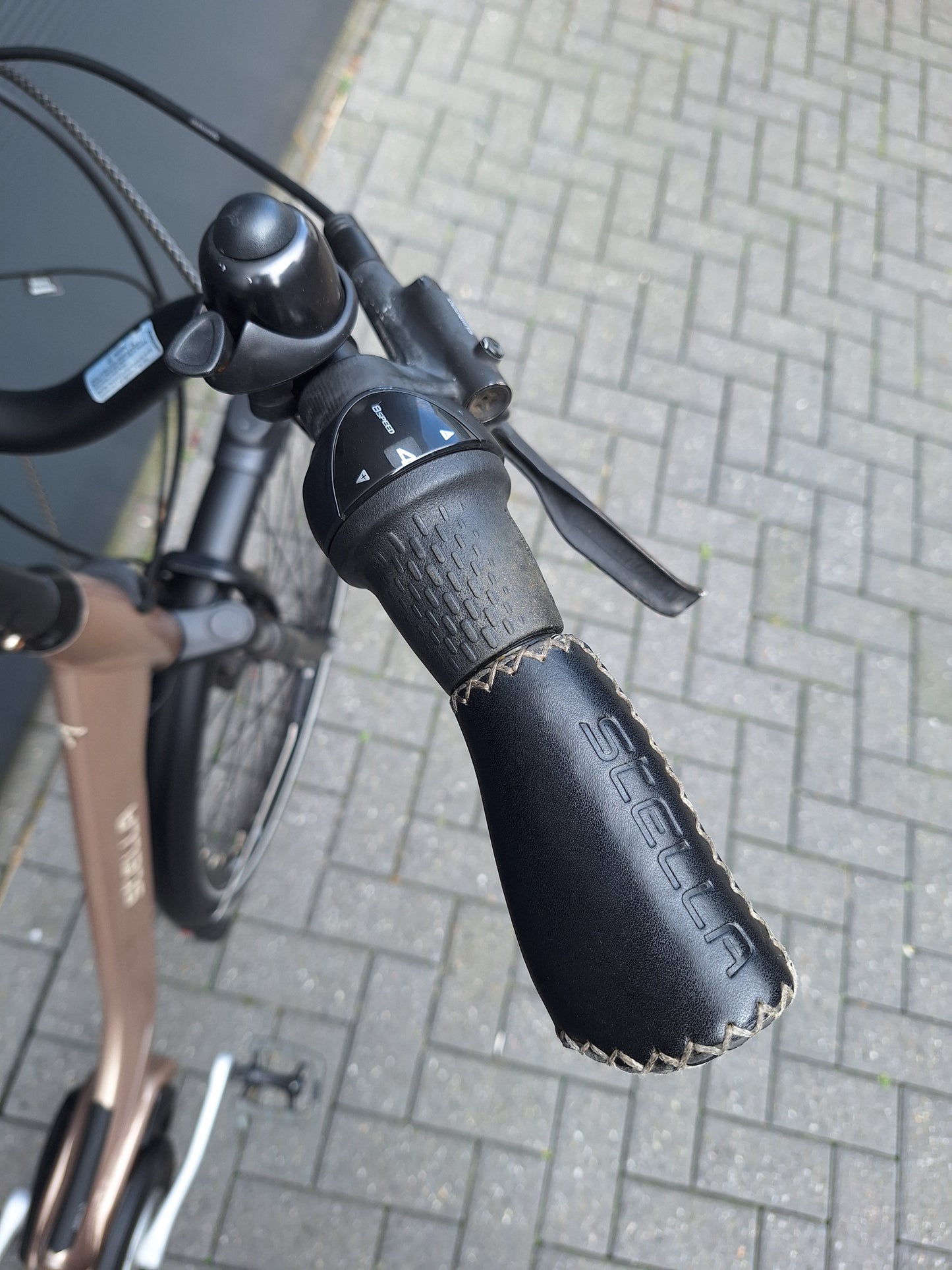 Stella Livorno Gold Middenmotor Elektrische Fiets