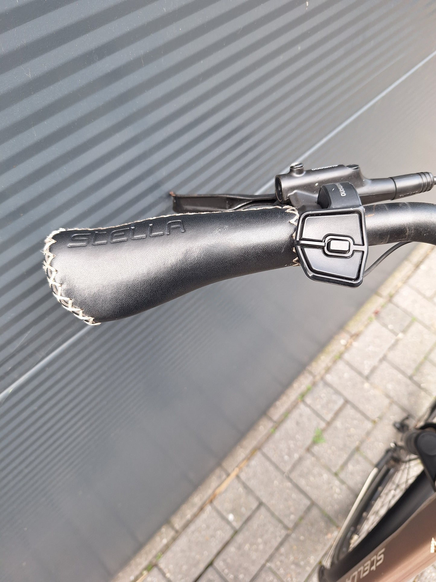 Stella Livorno Gold Middenmotor Elektrische Fiets