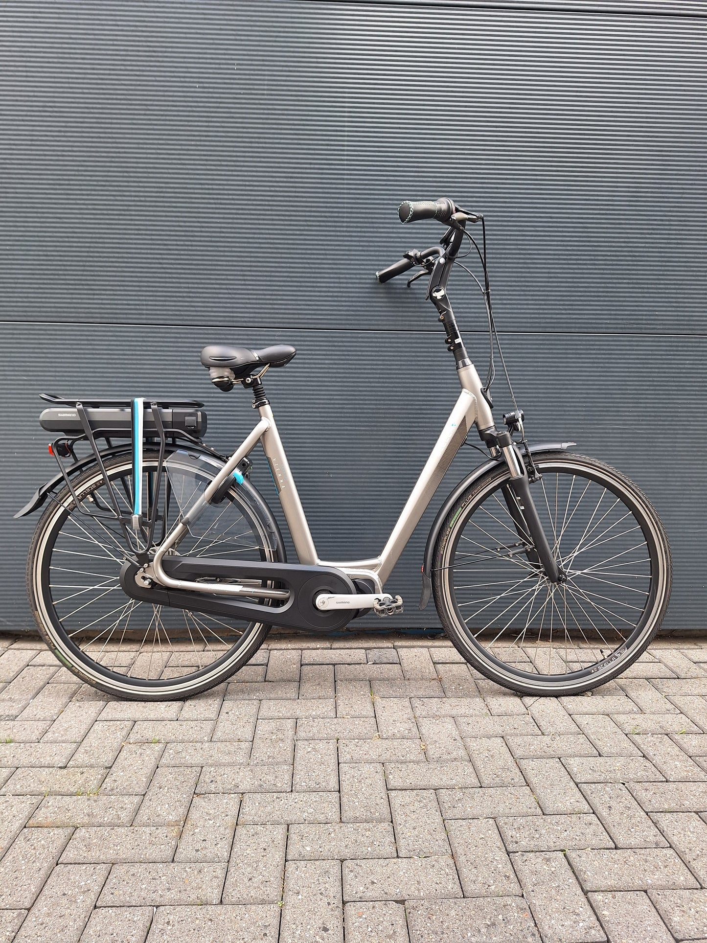 Stella Vienna Middenmotor Elektrische Fiets
