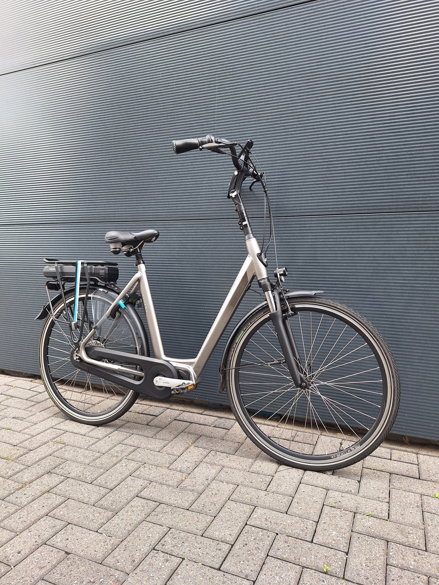 Stella Vienna Middenmotor Elektrische Fiets