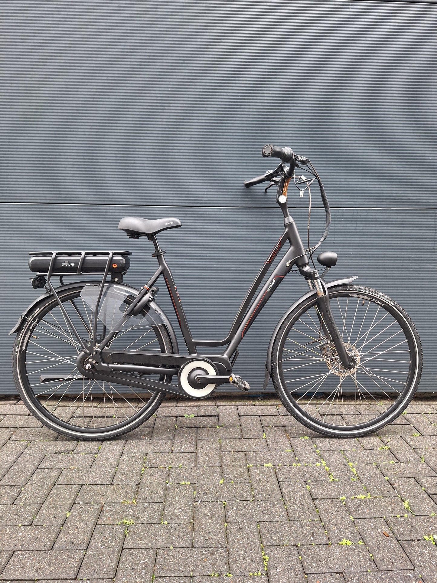 Amslod Venton LRX (58)