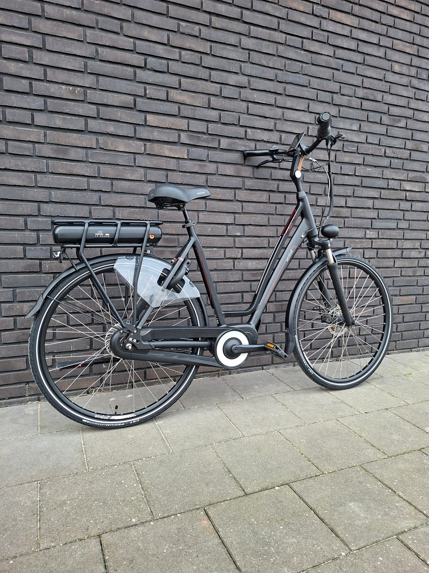 Amslod Venton LRX (58)