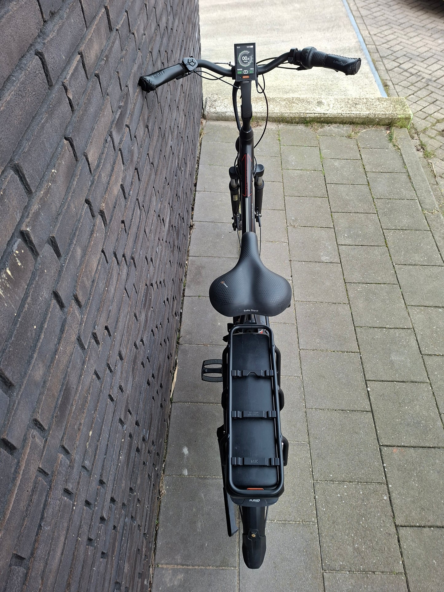 Amslod Venton LRX (58)